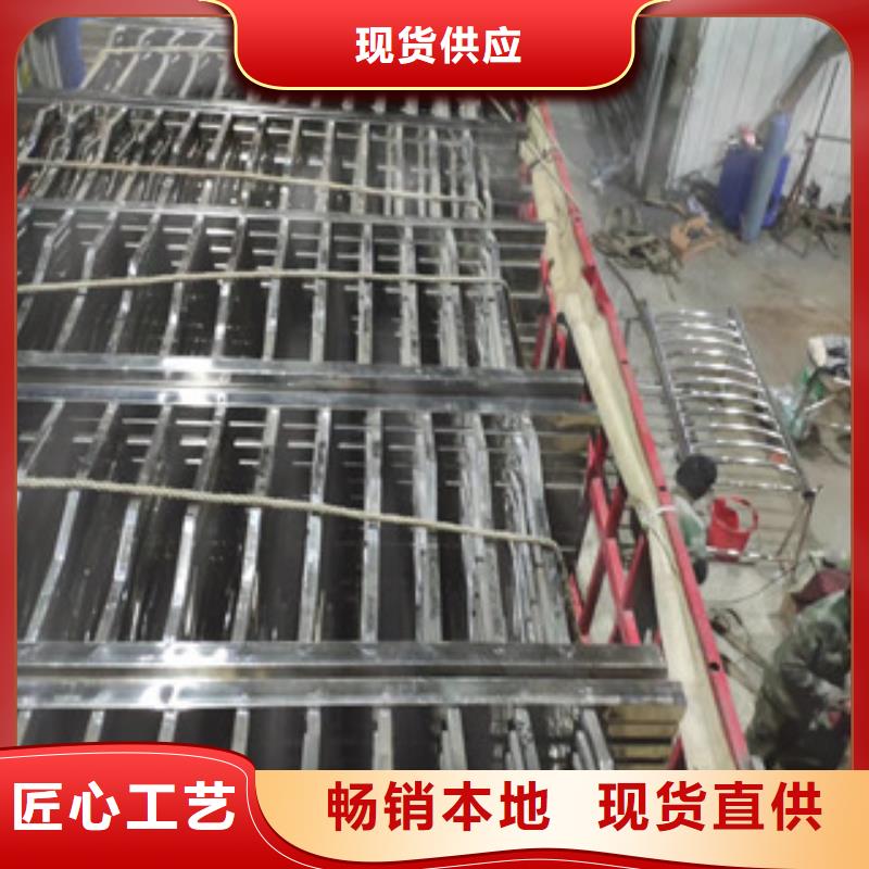 【橋梁護(hù)欄】防撞護(hù)欄立柱可放心采購(gòu)?fù)菑S家