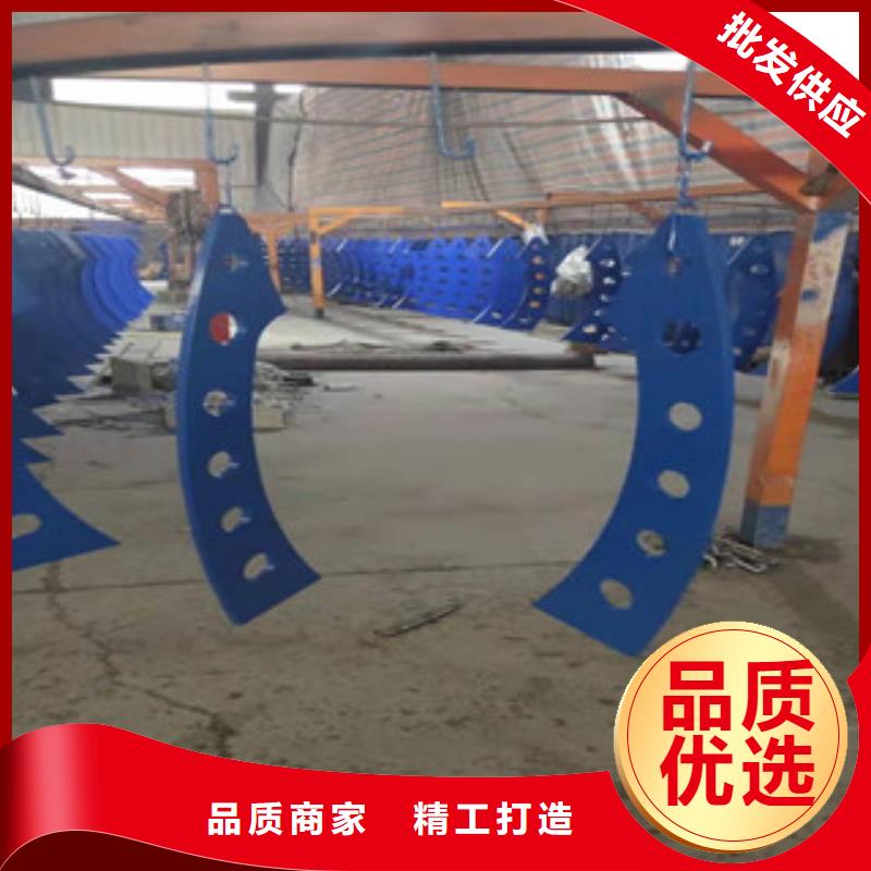 橋梁護(hù)欄鍍鋅管噴塑護(hù)欄工藝成熟本地公司