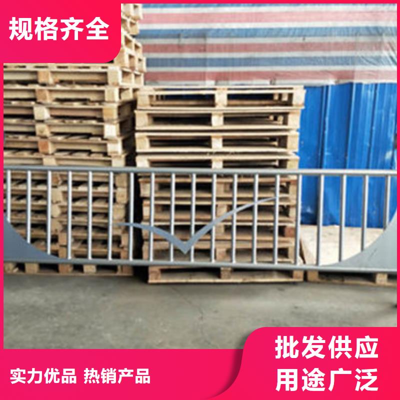 不銹鋼復合管國道抗沖擊圍欄供應商當地供應商