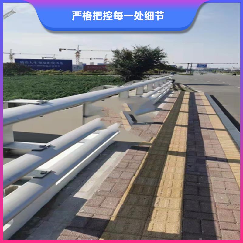 西藏河道防撞護(hù)欄欄桿廠家設(shè)備齊全