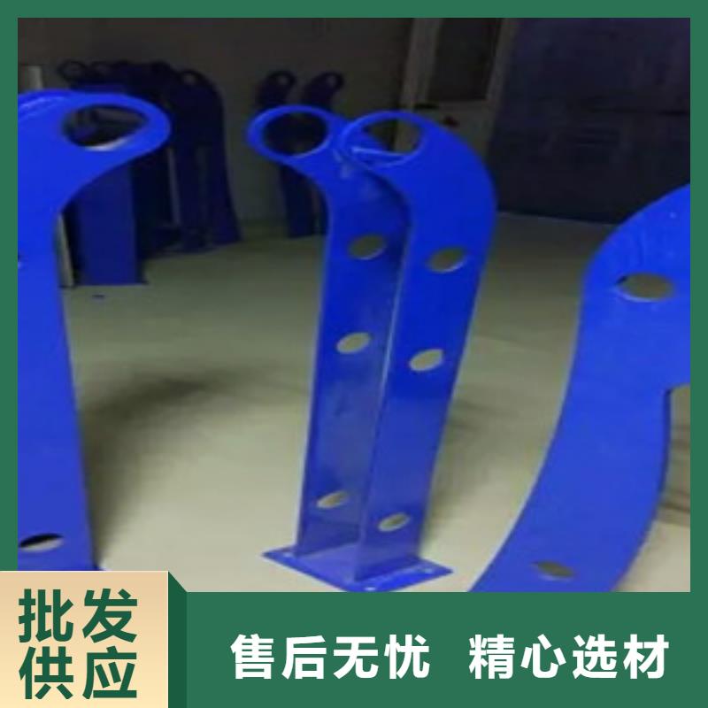 橋梁護欄立柱不銹鋼碳塑鋼復合管欄桿廠家實力大拒絕偽劣產品
