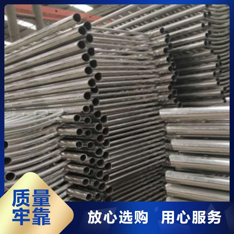 不锈钢复合管护栏护栏钢板立柱现货实拍质检合格出厂