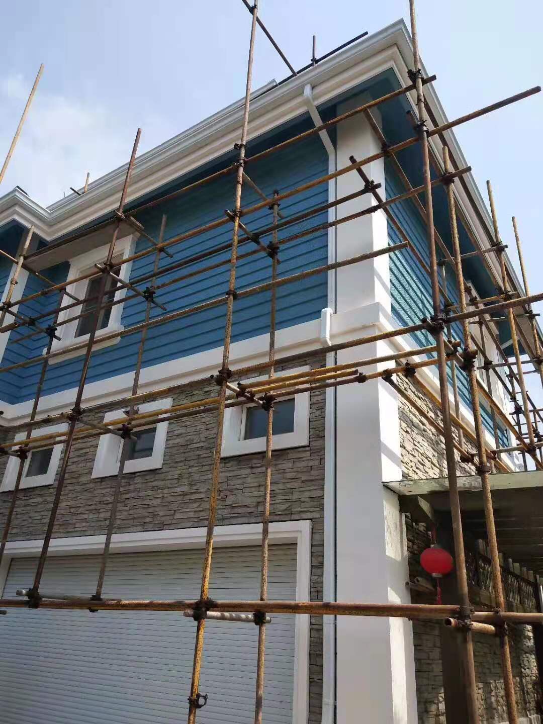 梁山縣小區(qū)改造更換雨水槽上門測量