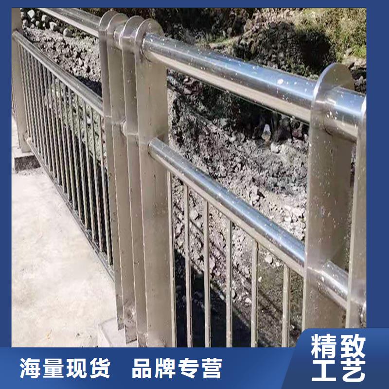 201不銹鋼橋梁欄桿源頭量大價優品質優異不銹鋼防撞護欄同城供應商