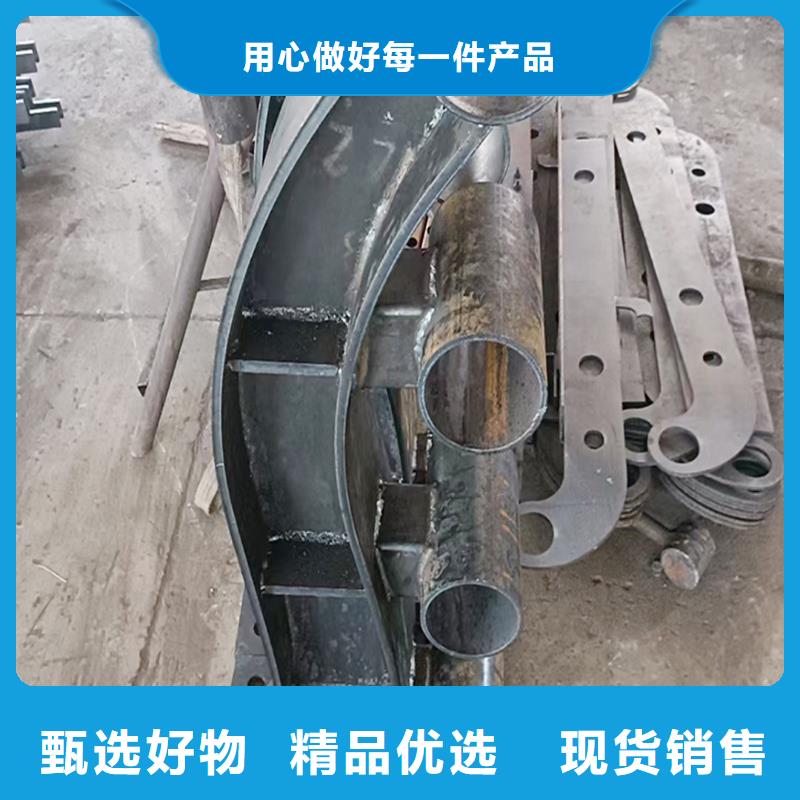 橋梁防撞欄桿性價(jià)比高實(shí)拍展現(xiàn)橋梁護(hù)欄同城供應(yīng)商