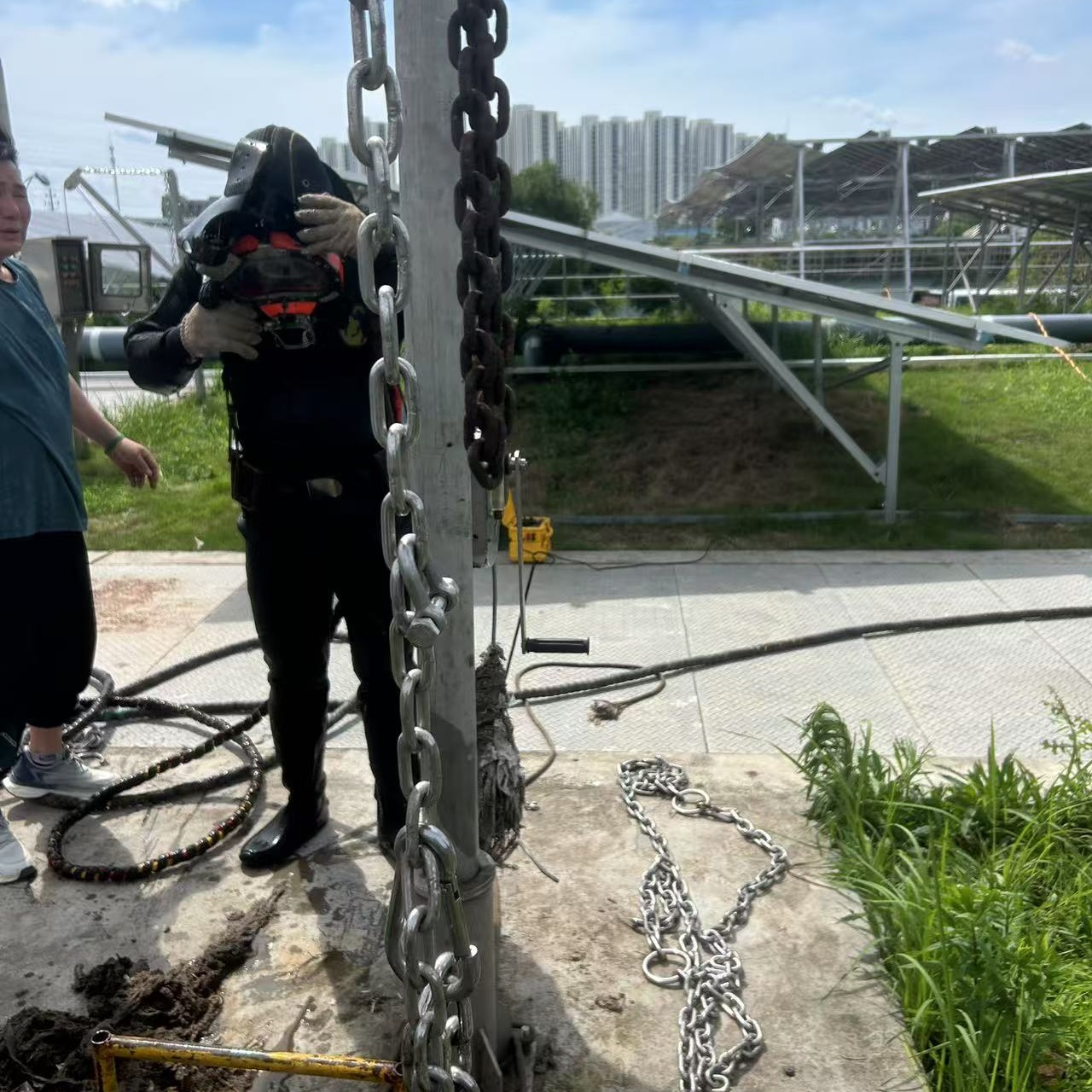 水下打撈：潛水探險行業領軍同城經銷商