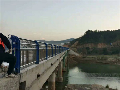 河南省南陽市宛城護欄欄桿廠家