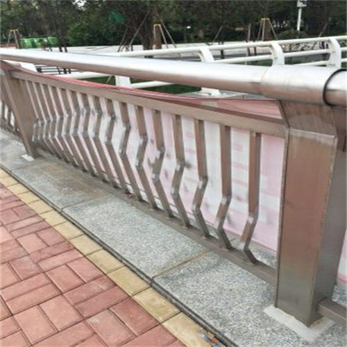 白沙縣不銹鋼燈光護欄更多詳情點擊