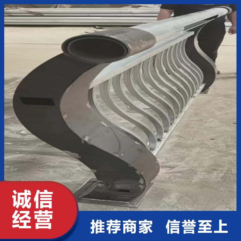 黃石防撞護(hù)欄板原廠定做