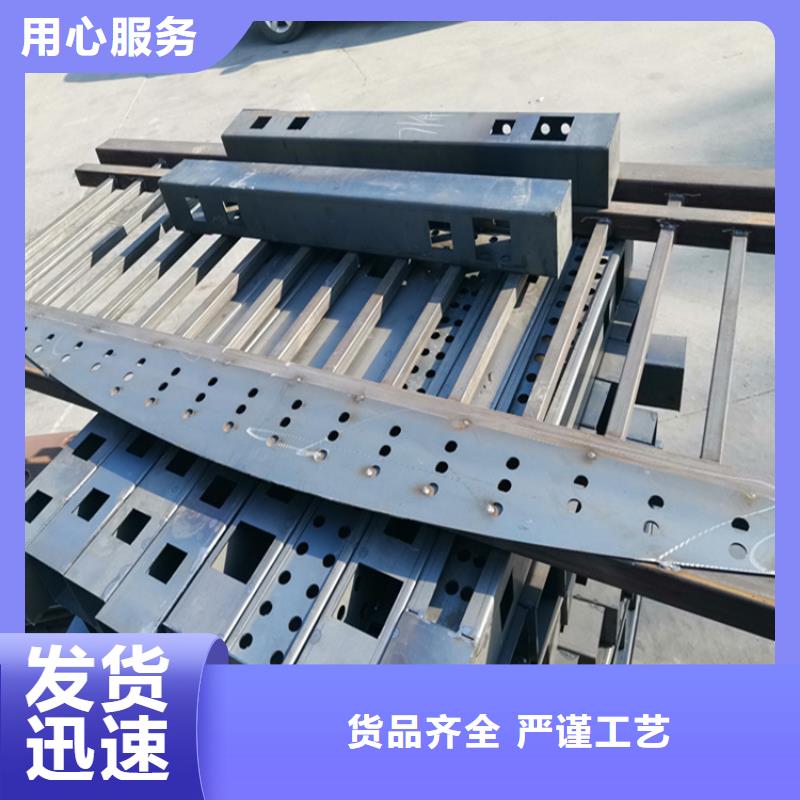 不銹鋼橋梁立柱道路欄桿_不銹鋼橋梁立柱道路欄桿生產品牌當地生產商