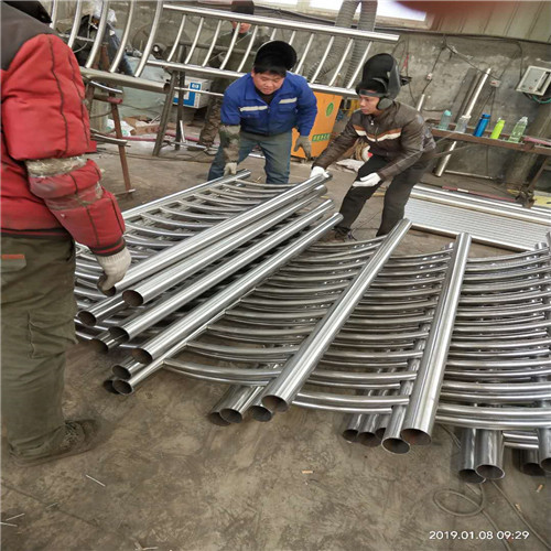 黑龍江304不銹鋼碳素鋼復合管_歡迎致電