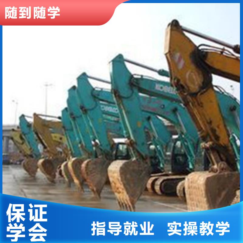 張家口市轉(zhuǎn)載機(jī)培訓(xùn)學(xué)校鏟車技校學(xué)叉車鏟車好嗎有前途嗎