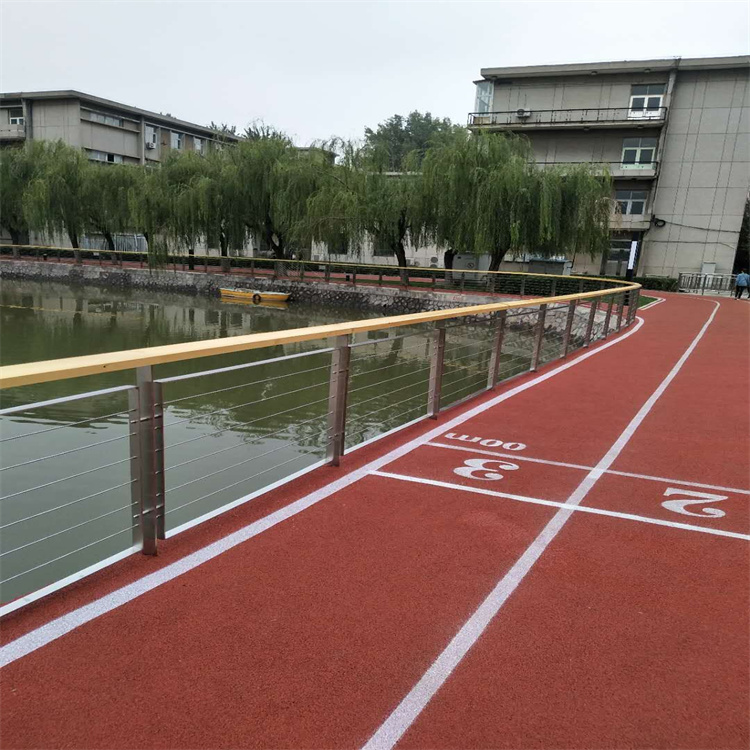 秦皇島道路護(hù)欄交通欄桿哪里生產(chǎn)