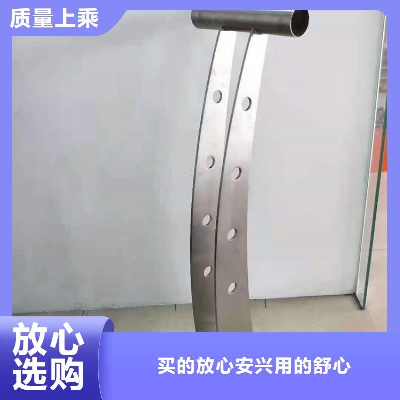 橋梁欄桿人車分流欄購買的是放心廠家貨源穩定