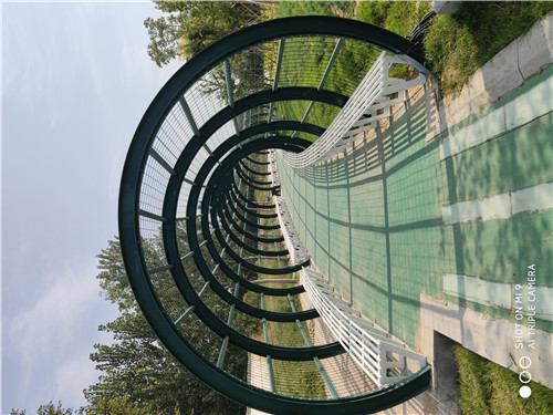 防撞道路護(hù)欄品種齊全廠家直銷(xiāo)省心省錢(qián)