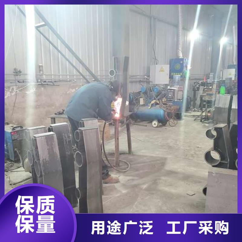內(nèi)蒙古阿拉善市不銹鋼復(fù)合管護(hù)欄