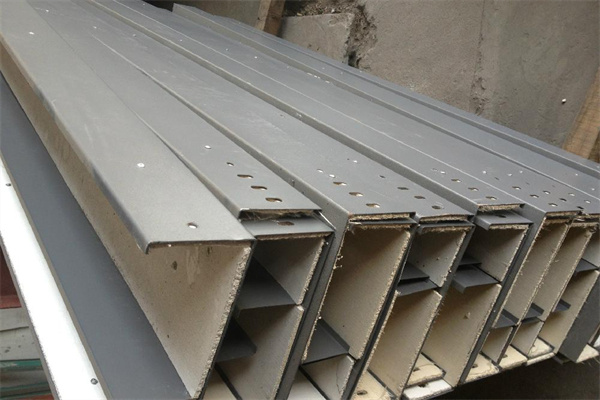 304不銹鋼橋架600*150廠家規格全