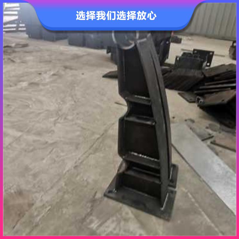 阿里
不銹鋼燈箱護欄
大量供應