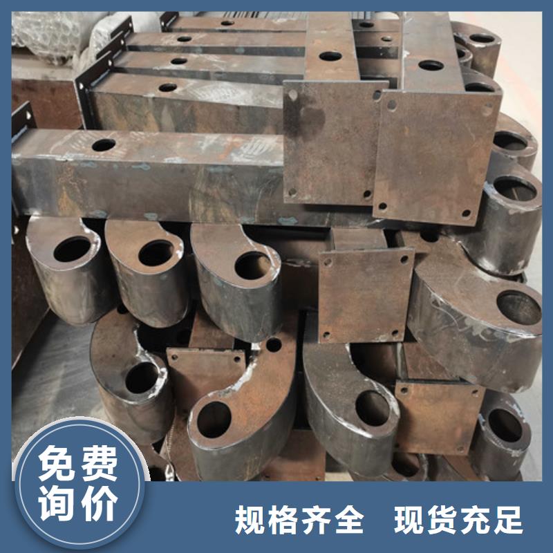 不銹鋼碳素鋼復合管橋梁護欄以誠為本歡迎咨詢通過檢測