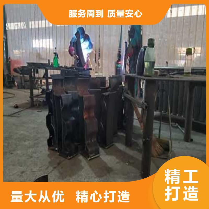 十堰優質四橫梁防撞欄桿的銷售廠家