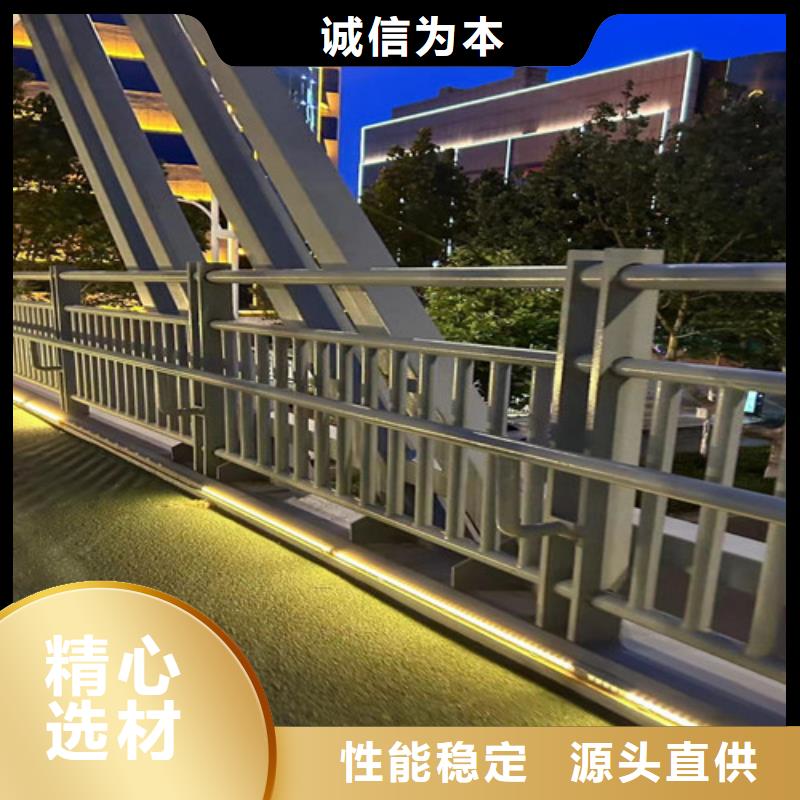 景觀護欄鍍鋅波形護欄精益求精服務至上