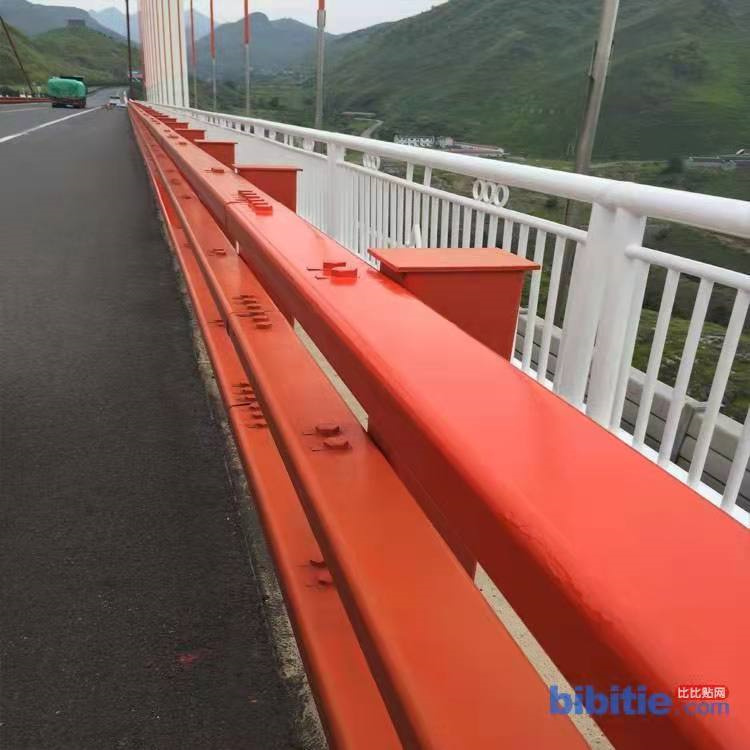 護欄_橋梁防撞護欄廠今日價格當地制造商
