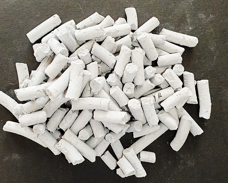高活性氫氧化鈣脫硫劑現(xiàn)貨直供價格優(yōu)