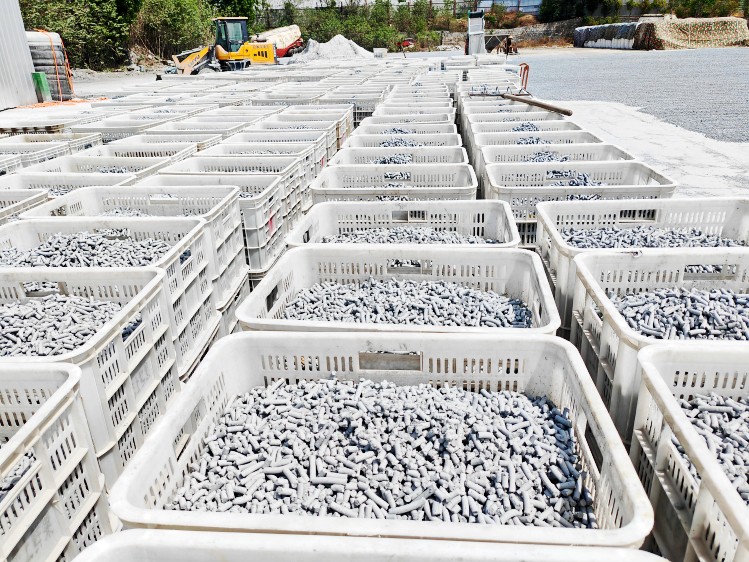 【氢氧化钙-消石灰批发真材实料加工定制】