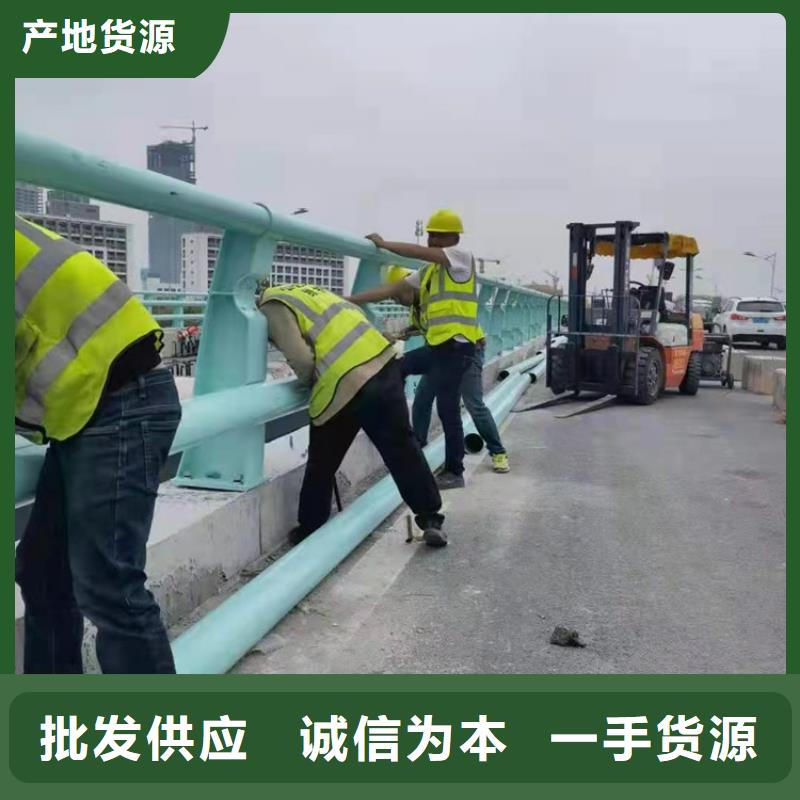 人行道不銹鋼復合管欄桿加工電話規格齊全
