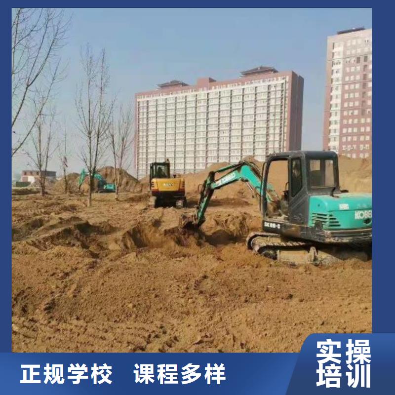 挖掘機培訓學校-壓力管道培訓理論+實操學真本領
