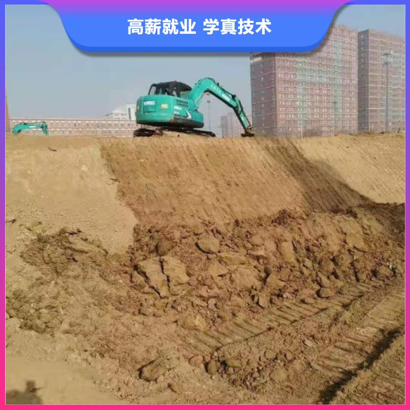 河北張家口市張北裝載機培訓學校多少時間能學會虎振學校