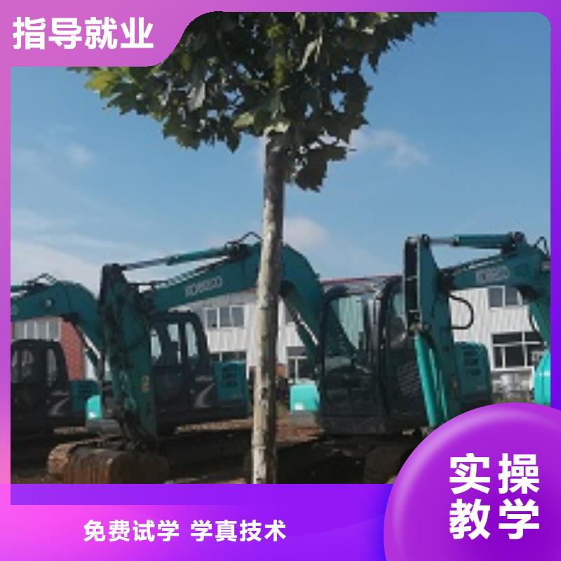 河北張家口市懷來鏟車技校什么時候招生虎振技校