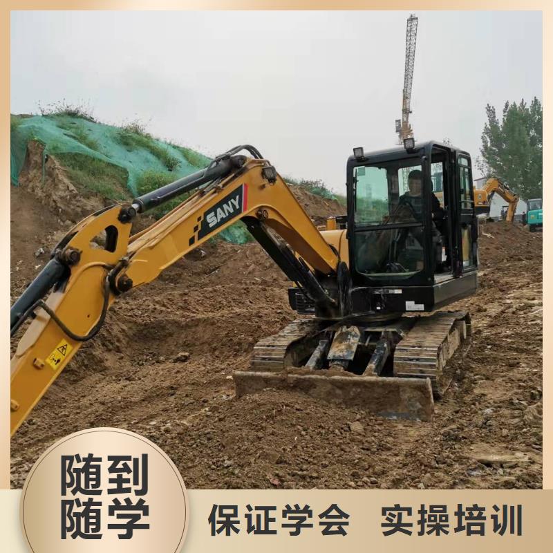 河北張家口市崇禮學叉車哪家好常年招生隨到隨學