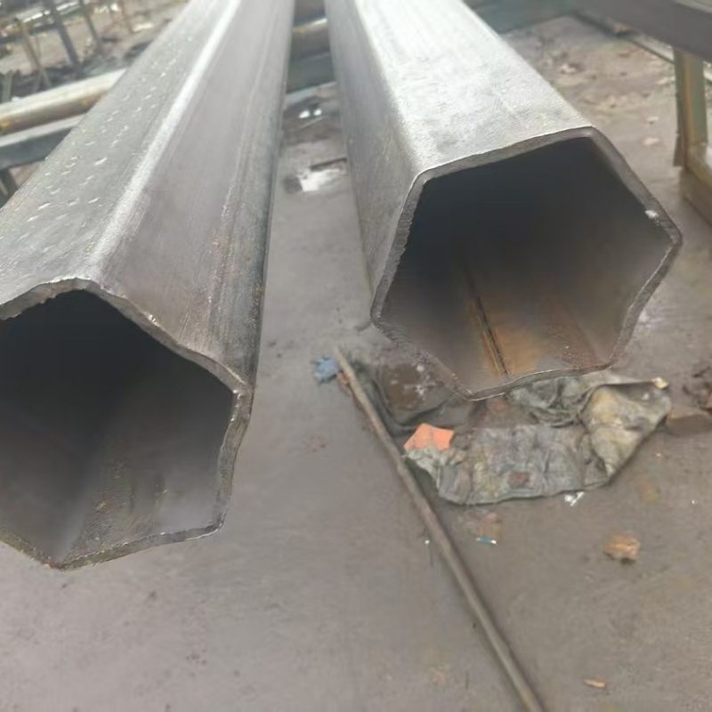 90*150鍍鋅橢圓管_量大從優(yōu)