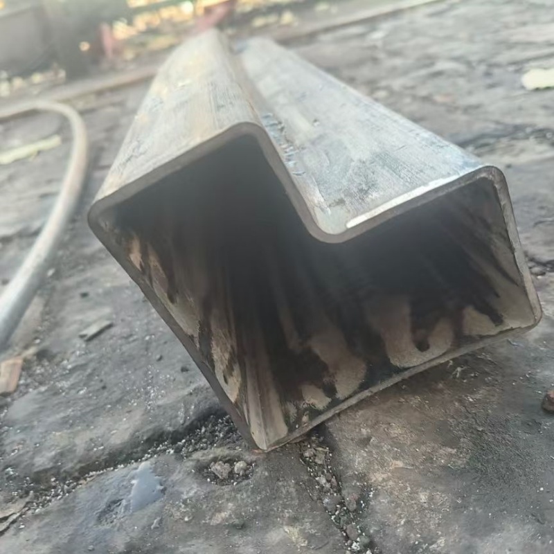 100*160鍍鋅橢圓管源頭廠家