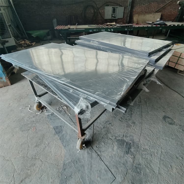 库存充足的不锈钢防护铅房基地