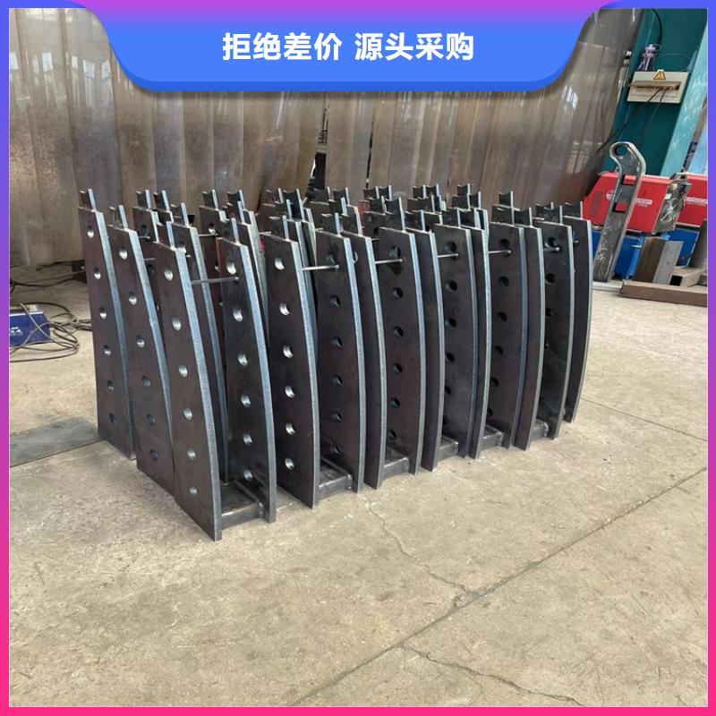 規(guī)格齊全的韶關(guān)防撞交通護(hù)欄廠家