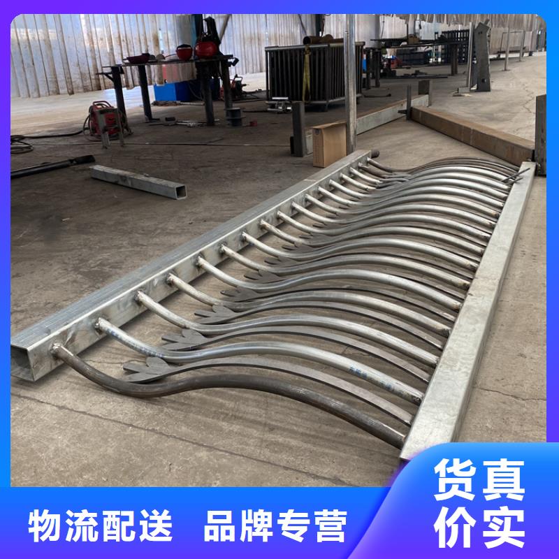 橋梁用欄桿廠家-信守承諾用心做好每一件產(chǎn)品