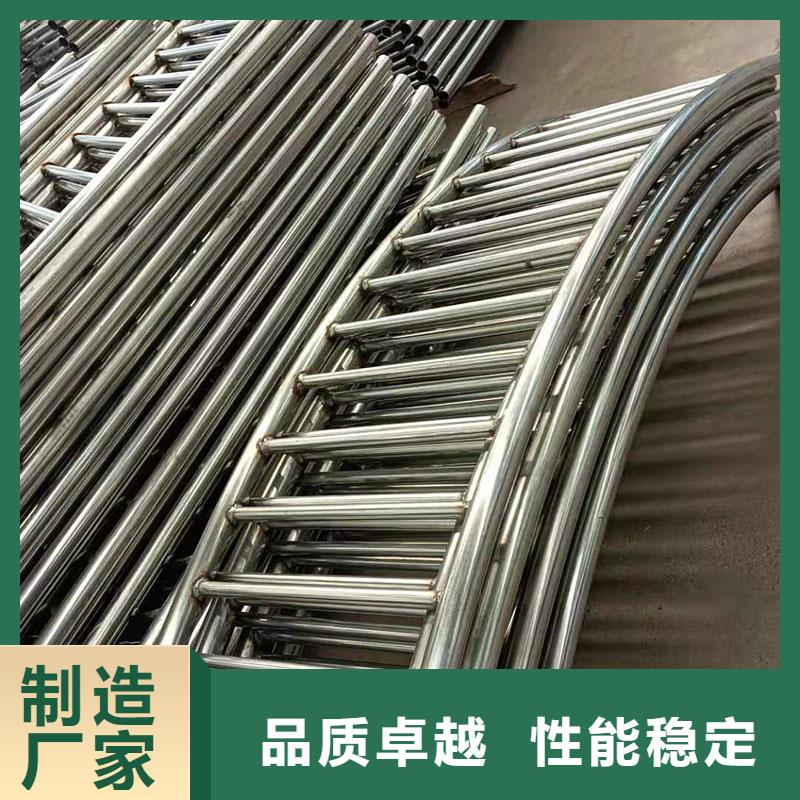 護(hù)欄防撞護(hù)欄品質(zhì)優(yōu)選講信譽(yù)保質(zhì)量