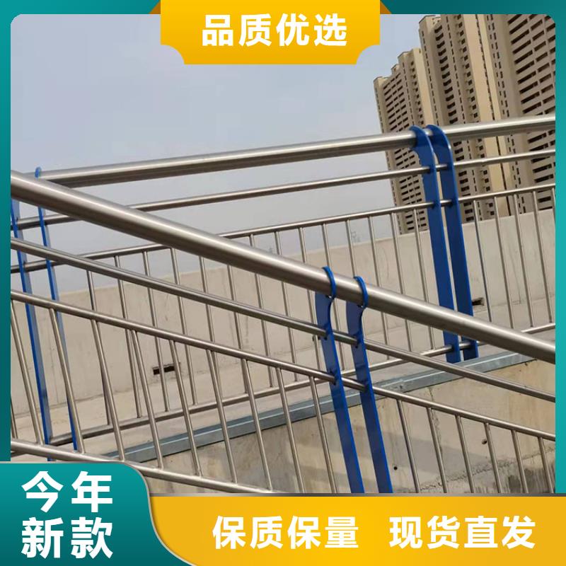 護欄,防撞護欄實拍展現專業生產N年