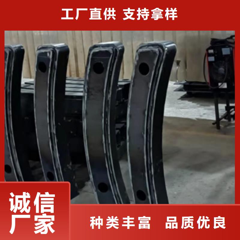 江蘇省防撞護(hù)欄規(guī)格齊全