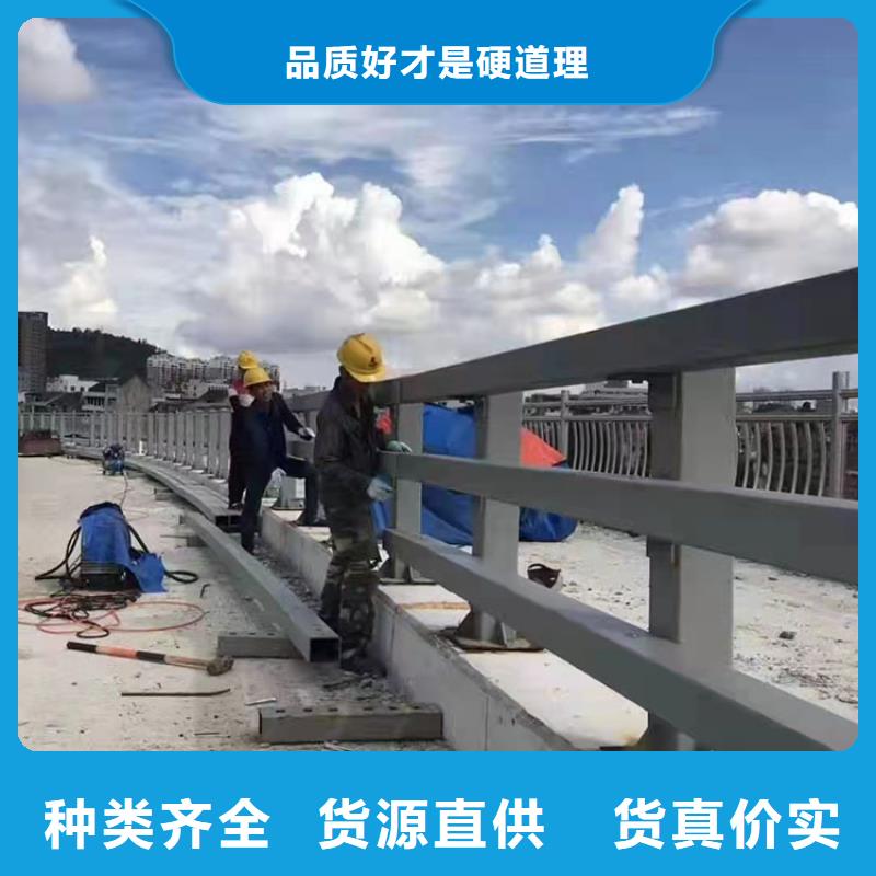 優質的西雙版納不銹鋼防撞護欄生產廠家