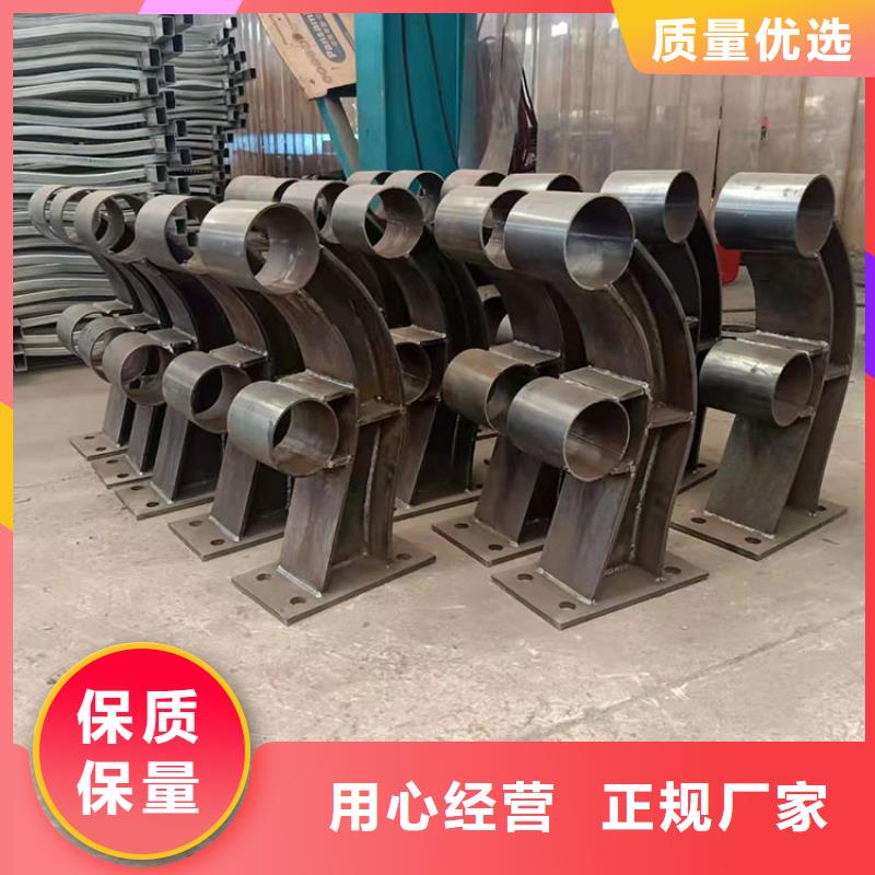 Q235B防撞護欄-Q235B防撞護欄發(fā)貨快制造廠家