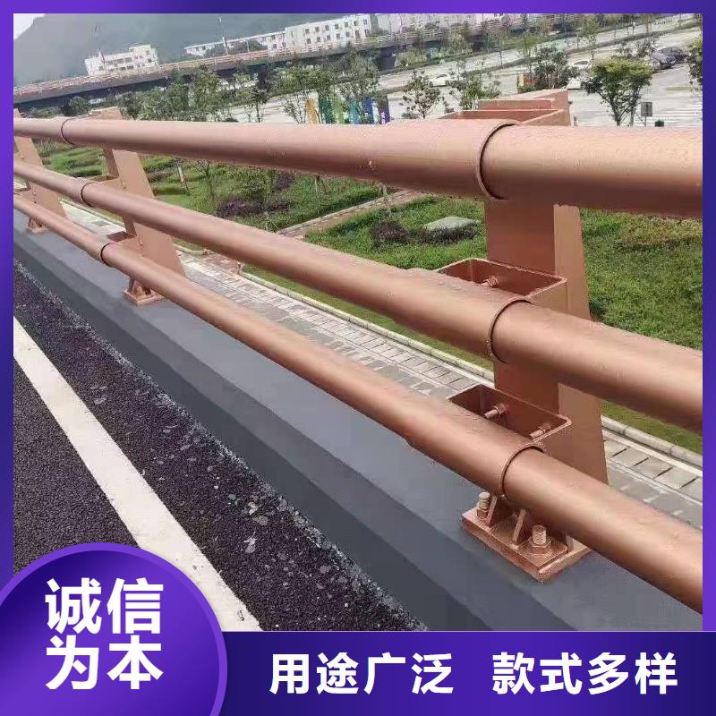 防撞護欄道路護欄專注生產(chǎn)制造多年高性價比