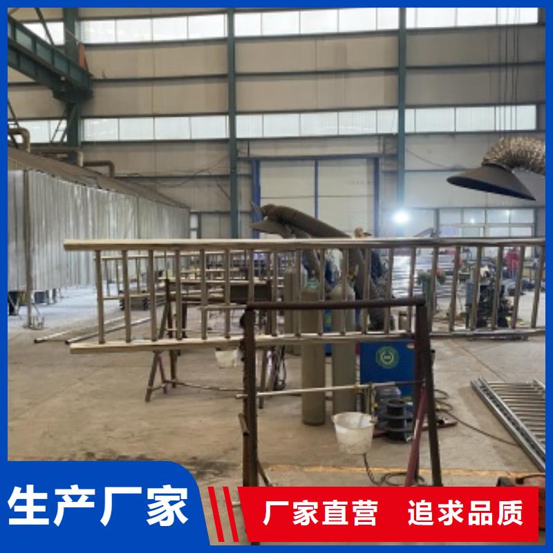 護(hù)欄q235b波形護(hù)欄板產(chǎn)地工廠用心制造