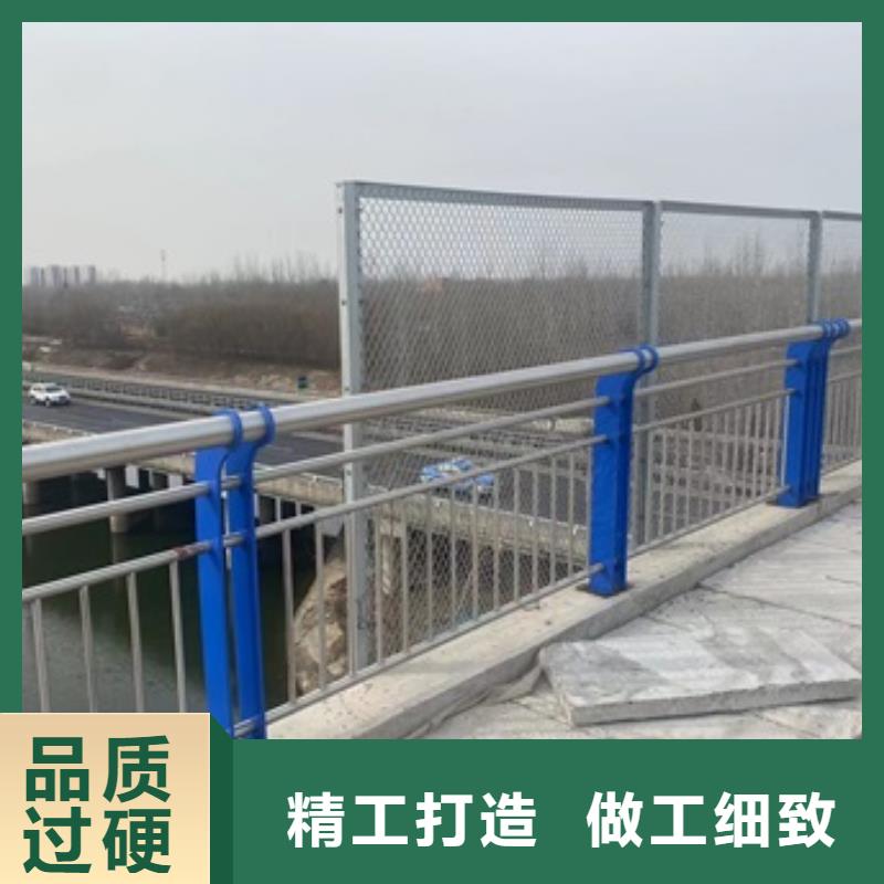 ：Q235B防撞護欄生產廠家供您所需