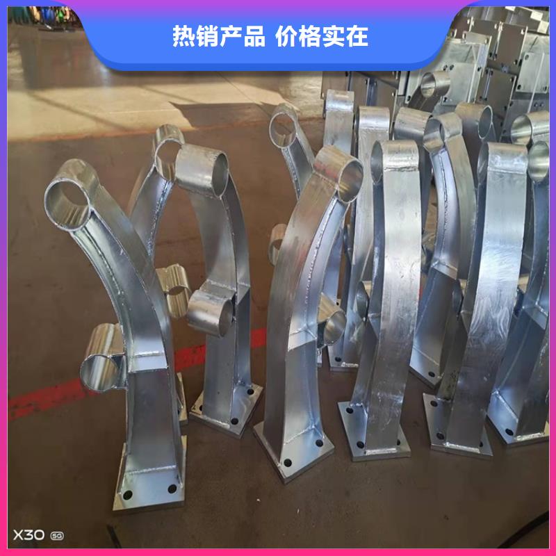 常年供應防撞道路欄桿廠家產品性能