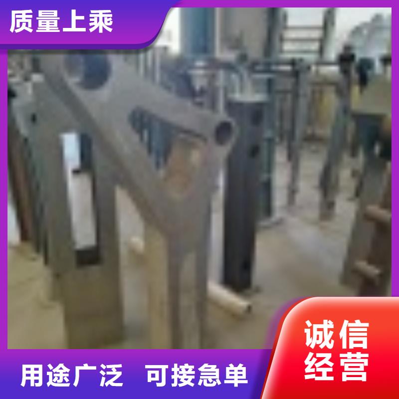 防撞鋼板立柱圖片價格質量層層把關