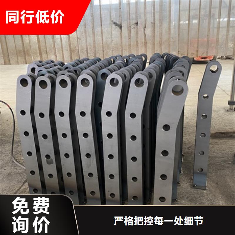 2燈光防撞護(hù)欄省心又省錢為您提供一站式采購(gòu)服務(wù)