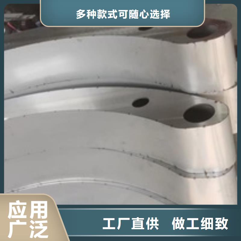 防撞鋼板立柱施工現(xiàn)場源頭廠家供應(yīng)
